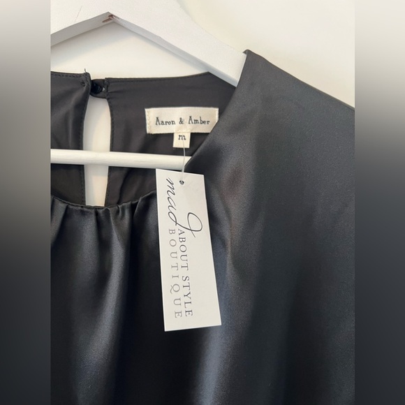 Aaron and amber black satin dress. - Picture 5 of 9